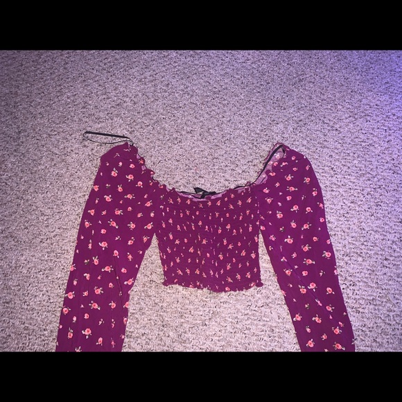 Forever 21 Tops - Forever 21 long sleeve crop top Forever 21 Tops - Forever 21 long sleeve crop top